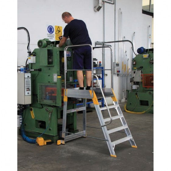 Escalera con plataforma Palco Light