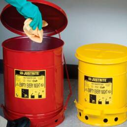 Recipientes de seguridad para residuos inflamables