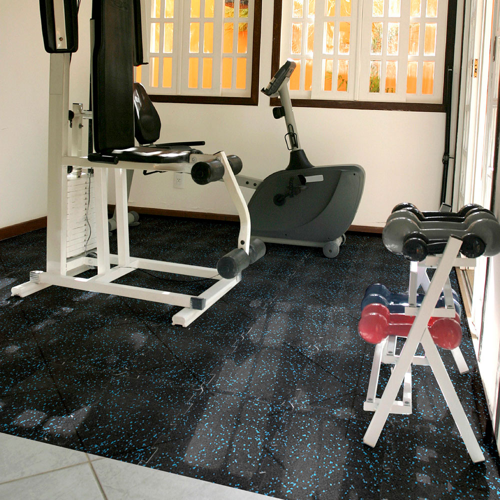 FitnessRoom-with-Mat-web