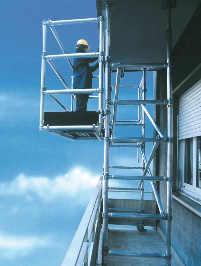 Andamio modelo Marte para trabajos de mantenimiento en balcones 19 Andamio modelo Marte para trabajos de mantenimiento en balcones