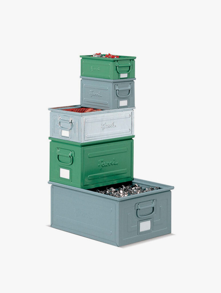 Cajas metálicas con asa